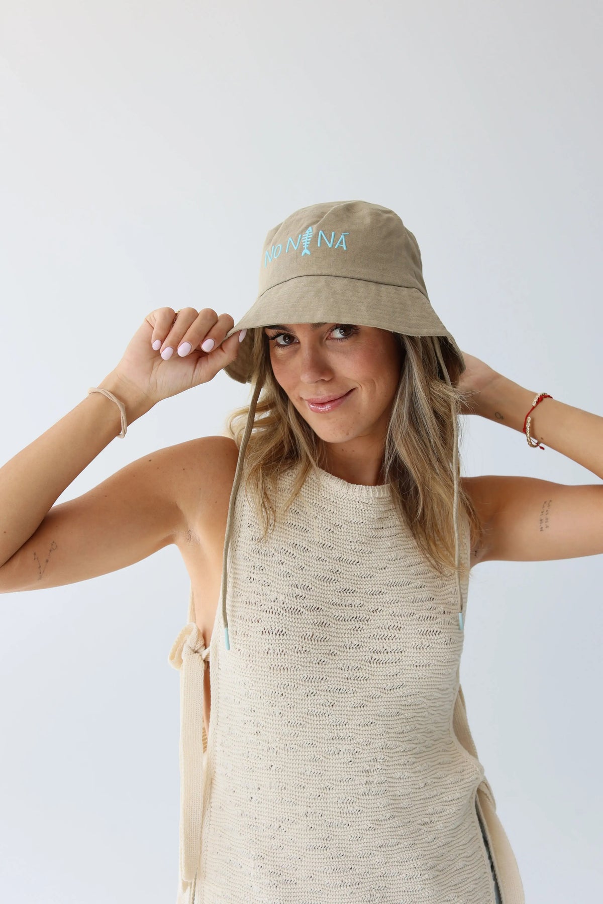 Gorro Bucket Arena